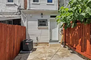 2129 E Federal St, Baltimore, MD 21213 - Photo 29