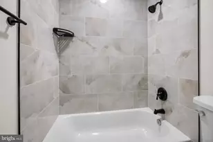 828 Chauncey Ave, Baltimore, MD 21217 - Photo 37