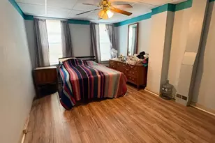 427 W 23rd Street W, Baltimore, MD 21211 - Photo 13