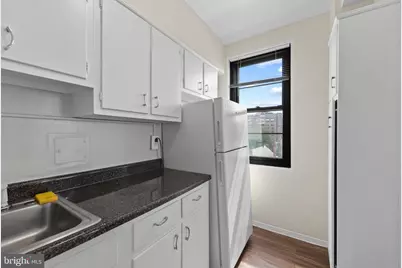 116 W University Parkway #1018, Baltimore, MD 21210 - Photo 13