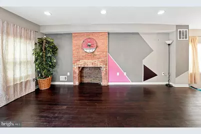 231 N Chester Street, Baltimore, MD 21231 - Photo 5