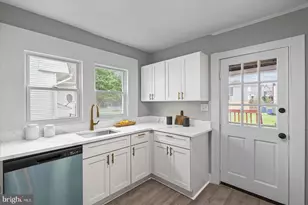 4207 Belvieu Ave, Baltimore, MD 21215 - Photo 17