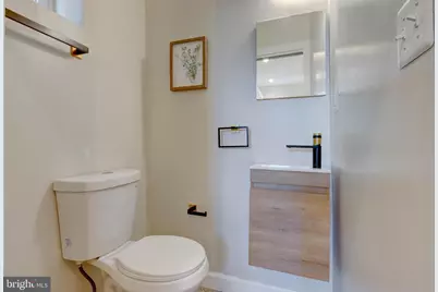 2414 Callow Avenue, Baltimore, MD 21217 - Photo 25