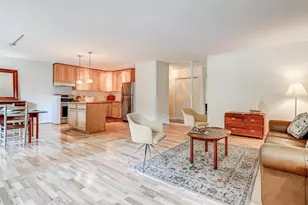 19 Hamill Rd, Baltimore, MD 21210 - Photo 7