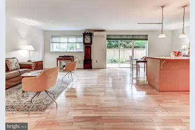 19 Hamill Road #19A, Baltimore, MD 21210 - Photo 5