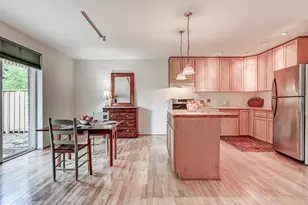 19 Hamill Rd, Baltimore, MD 21210 - Photo 13