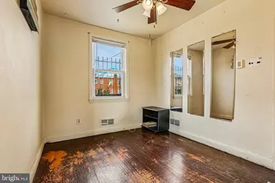 3748 Ravenwood Avenue, Baltimore, MD 21213 - Photo 11