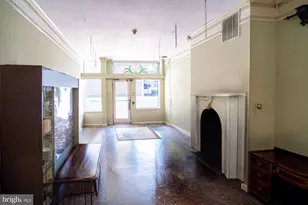869 N Howard St, Baltimore, MD 21201 - Photo 3