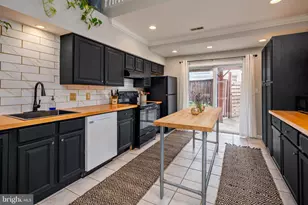 910 S Bouldin St, Baltimore, MD 21224 - Photo 13