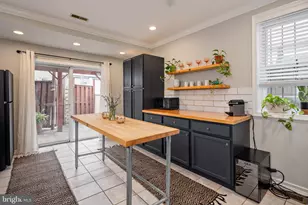910 S Bouldin St, Baltimore, MD 21224 - Photo 15