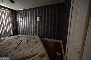 2509 Hollins St, Baltimore, MD 21223 - Photo 19