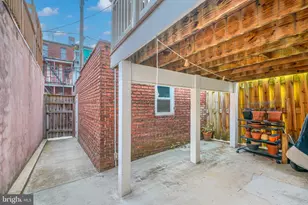 2710 N Calvert St, Baltimore, MD 21218 - Photo 45