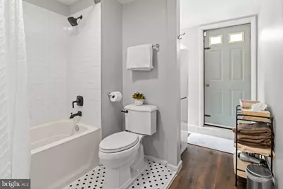 308 S Castle Street, Baltimore, MD 21231 - Photo 25