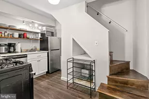 308 S Castle St, Baltimore, MD 21231 - Photo 15