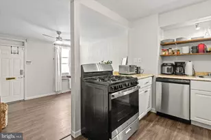 308 S Castle St, Baltimore, MD 21231 - Photo 11