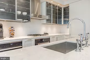 300 International Drive, Baltimore, MD 21202 - Photo 3