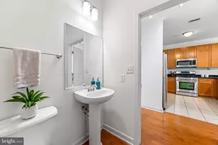 3201 St Paul St, Baltimore, MD 21218 - Photo 11