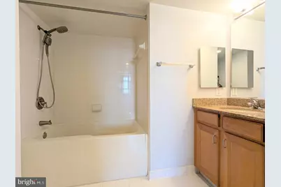 414 Water Street #2306, Baltimore, MD 21202 - Photo 35