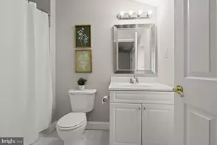 2025 Eastern Ave, Baltimore, MD 21231 - Photo 15