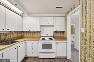 6317 Park Heights Ave, Baltimore, MD 21215 - Photo 13