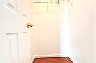 2062 Clipper Park Rd, Baltimore, MD 21211 - Photo 9