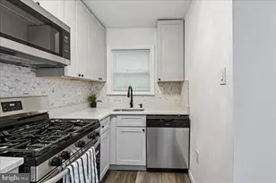 806 Stoll St, Baltimore, MD 21225 - Photo 9