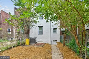 806 Stoll St, Baltimore, MD 21225 - Photo 3