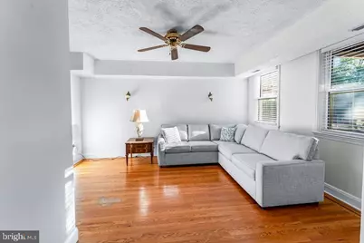 1322 Ellwood Avenue N, Baltimore, MD 21213 - Photo 9