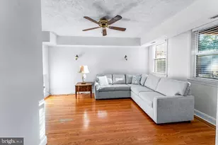 1322 Ellwood Ave N, Baltimore, MD 21213 - Photo 9