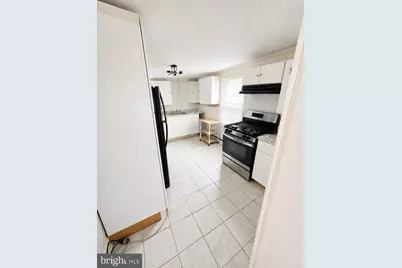 255 W 31st Street, Baltimore, MD 21211 - Photo 5