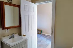 2562 Edmondson Ave, Baltimore, MD 21223 - Photo 21