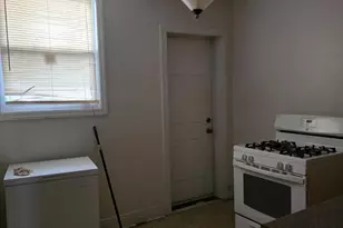 3 S Monastery Ave, Baltimore, MD 21229 - Photo 11