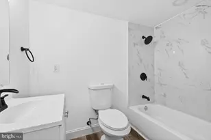 2500 W Franklin St, Baltimore, MD 21223 - Photo 11