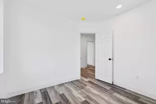 2500 W Franklin St, Baltimore, MD 21223 - Photo 23
