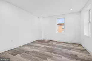 2500 W Franklin St, Baltimore, MD 21223 - Photo 27