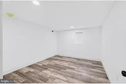 2500 W Franklin Street, Baltimore, MD 21223 - Photo 29