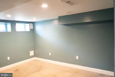 3913 Brehms Lane, Baltimore, MD 21213 - Photo 7
