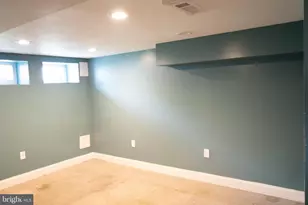 3913 Brehms Ln, Baltimore, MD 21213 - Photo 7
