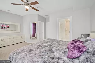 27 Yogurt Ln, Baltimore, MD 21231 - Photo 33