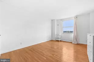 1101 St Paul St, Baltimore, MD 21202 - Photo 9