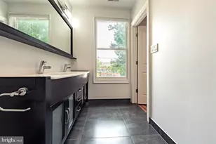 933 N Calvert St, Baltimore, MD 21202 - Photo 21
