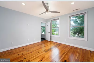 933 N Calvert Street #B, Baltimore, MD 21202 - Photo 17