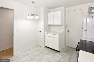3601 Clarks Ln, Baltimore, MD 21215 - Photo 35