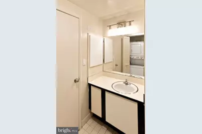 3601 Clarks Lane #506, Baltimore, MD 21215 - Photo 11