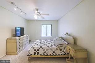6300 Red Cedar Pl, Baltimore, MD 21209 - Photo 15