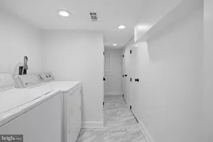 152 N Curley St, Baltimore, MD 21224 - Photo 33