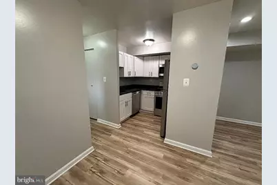 4414 Falls Bridge Drive #J, Baltimore, MD 21211 - Photo 5
