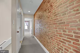 404 E Lorraine Ave, Baltimore, MD 21218 - Photo 7