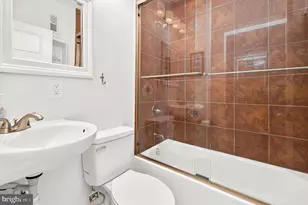 1002 Olive St, Baltimore, MD 21230 - Photo 23