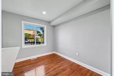 628 Roundview Road, Baltimore, MD 21225 - Photo 15